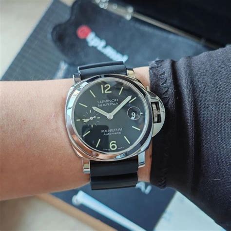 panerai 01048 review|pam 01048 vs pam 00048.